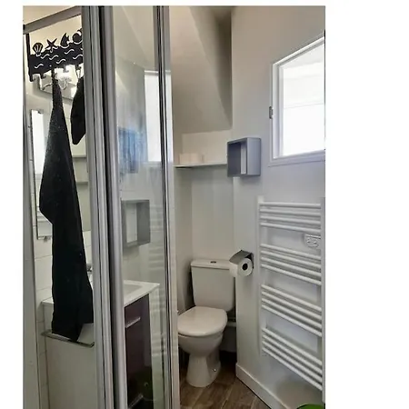 T2, Calme, 38 M2, Plein Centre, A 150 M Du Port. Apartmán