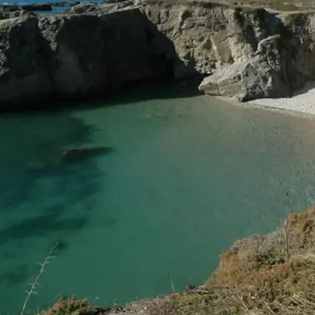 T2, Calme, 38 M2, Plein Centre, A 150 M Du Port. * Le Pouliguen